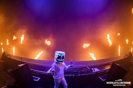 Marshmello kommt nach dem Gewinn des MTV Europe Music Award 2018 zu der Space Edition nach Frankfurt