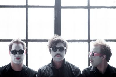 New Build geben Konzert in Berlin