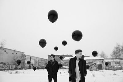 Youthkills praesentieren erste gemeinsame Single Time Is Now Youthkills praesentieren erste gemeinsame Single Time Is Now