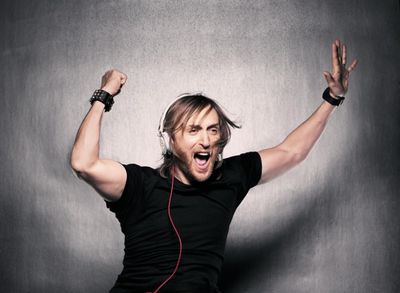 David Guetta gewinnt MTV EMA und seinen ersten AMA in der neuen Kategorie »Electronic Dance Music«