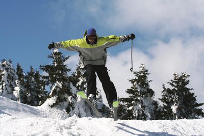 Reisen Ferienwelt Winterberg Skifahren