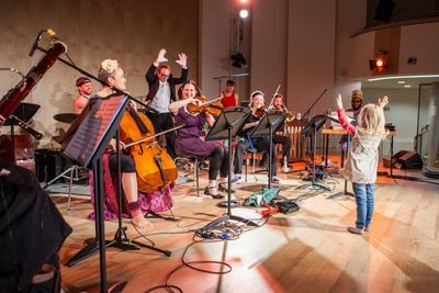 Festival Big Bang Musik fuer junge Abenteurer mit Studio Dan