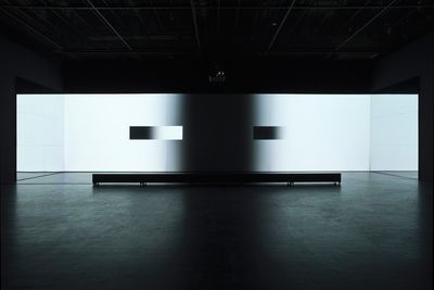 Ausstellung  in Frankfurt am Main: Carsten Nicolai. unidisplay uni(psycho)acoustic vom  26. Januar bis 5. Mai 2013