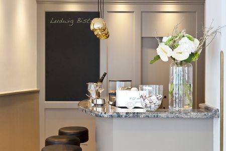 Reisen Wiener Spezialitaeten Hotel Beethoven Wien Bistro Ludwig