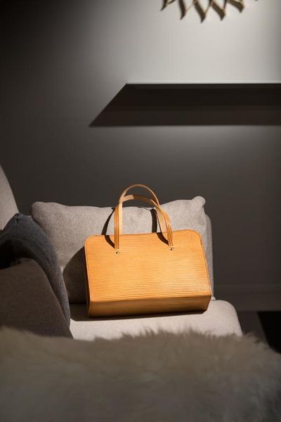 Ledertasche von der Designerin Kathi Halama