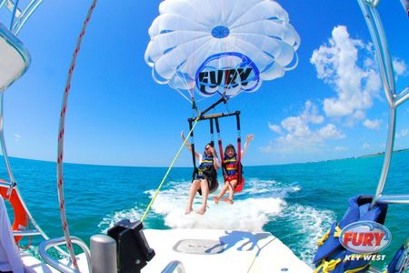 Reisen Fury Watersports Adventures Parasailing