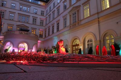 Lichtkunst von Manfred Kielnhofer und Christoph Luckeneder