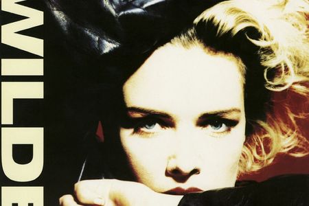 Kim Wild praesentiert im August 2013 ein neues Album Close-Remastered Expanded Edition