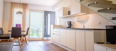 Diese zweistöckige Ferienwohnung ca. 60 m2 bietet ihren Bewohnern viel Behaglichkeit und Licht