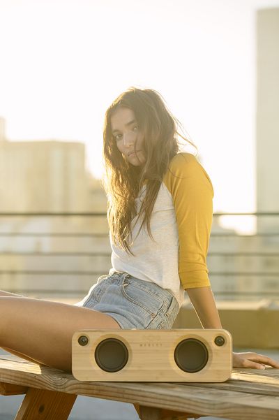 Bluetooth Speaker von House of Marley aus Bambusholz Bluetooth Speaker von House of Marley aus Bambusholz