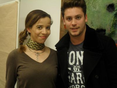 Michaela Boland interviewt Popstar Bastian Baker in Koeln