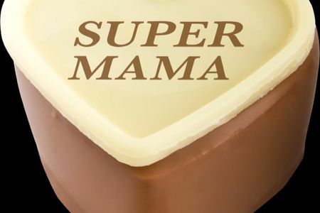 arko praesentiert zum Muttertag Pralinen Super Mama