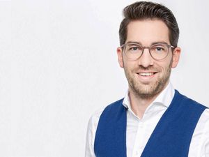Wegen Erfolg geschlossen wuenschte man sich auch bei Gerry Weber Simon Höcker, Head of Marketing und Brand Communication, hat große Ziele mit der Marke Gerry Weber Wegen Erfolg geschlossen wuenschte man sich auch bei Gerry Weber Simon Höcker, Head of Marketing und Brand Communication, hat große Ziele mit der Marke Gerry Weber