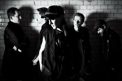 Esther Perbandt Live gibt Konzert auf der Berlin Fashion Week
