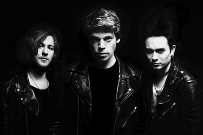 Dirty Loops veroeffentlichen im Mai 2014 ihr Debuetalbum Loopified