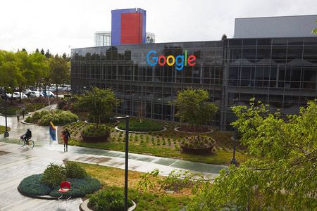 Google ist fein raus. Finanzamt holt sich die Steuern nicht bei Google, sondern bei den deutschen Unternehmen
