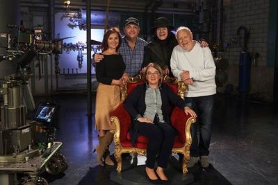Jasna Vavra, Hape Kerkeling, Dorothee Erpenstein, Michael Bully Herbig und Joseph Vilsmaier am Set im Muenchner Kesselhaus