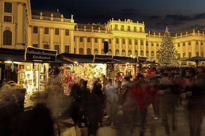Kultur und Weihnachsmarkt Schloss Schoenbrunn