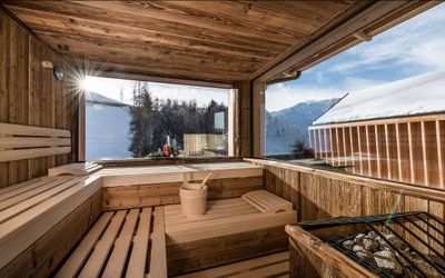 Auf vielen „Roter Hahn“-Bauernhöfen gibt es eine Sauna wie auf dem Niederthalerhof bei Brixen