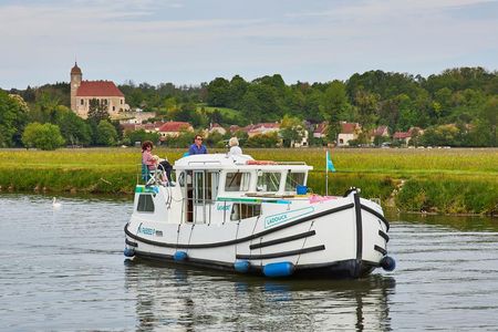 Locaboat Holidays schaltet Hausbootsaison 2023 frei