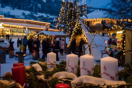 Kirchheimer Advent: Im Weihnachtsdorf liegen aromatische Düfte in der Bergluft