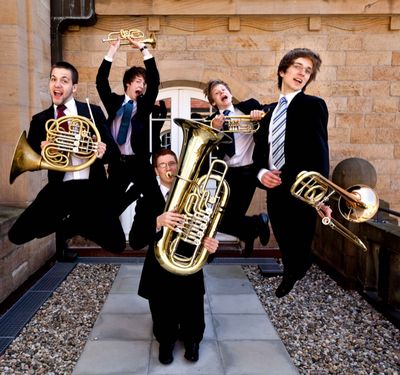 LJO Brass im Wingert geben Konzert beim Mosel Musikfestival