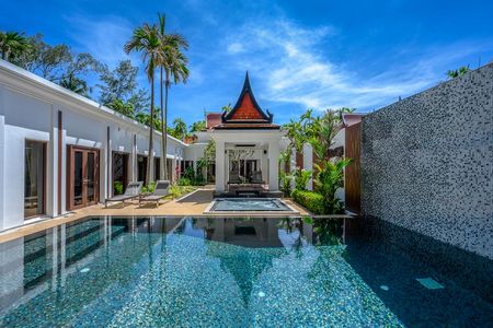Individuell angepasst an die Location lockt der Look des Maikhao Dream Resort and Villa Ästheten und Designliebhaber nach Phuket in der thailändischen Andamanensee