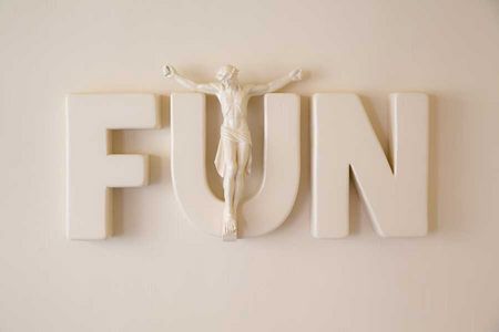 Michael Volkmer Installation FUN