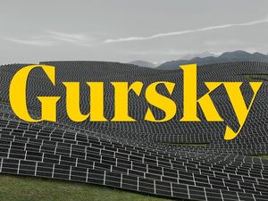 Der Deutsche Fotokünstler Andreas Gursky darf in demFotoband mit dem Titel Made Realities natürlich nicht fehlen