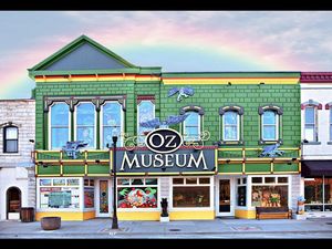 Im Oz Museum finden Fans der zauberhaften Geschichte tausende Exponate und Sammlerstuecke Im Oz Museum finden Fans der zauberhaften Geschichte tausende Exponate und Sammlerstuecke