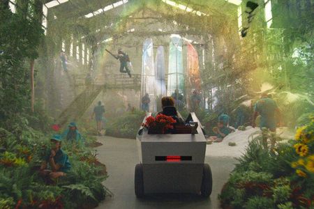 Szene aus dem etwas surrealen Fiverr-Spot