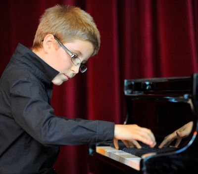 Frederic Loboda ist ein junger Pianist