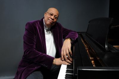Valdes Chucho gibt Konzert in Hamburg