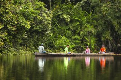 Das Kolumbianische Amazonasgebiet kann noch bereist werden, aber Keine Reisen nach Brasilien mehr