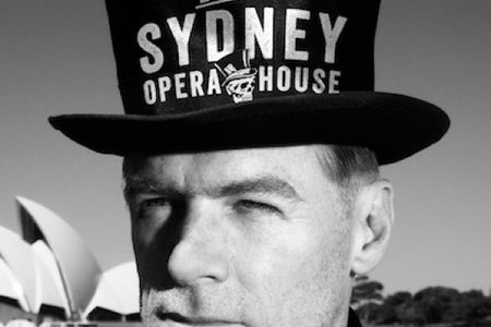 Bryan Adams ist erfolgreicher Saenger und Fotograf