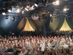 Karl Lauterbach und Bild.de verunglimpfen die Jazztage Dresden Karl Lauterbach und Bild.de verunglimpfen die Jazztage Dresden
