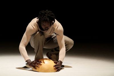 Staatsttheater Kassel: HOME 52° 30’ N 13° 23’ E ELEV 37 m -    Eine westafrikanisch-europäische Tanzproduktion am 6.1.2013