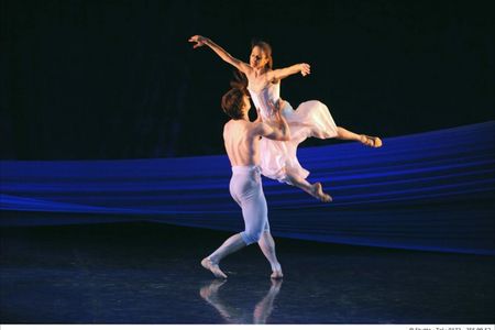 Festliche Ballett-Gala am theater krefeld moenchengladbach