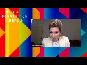 Ann-Katrin Schmitz alias Himbeersahnetorte Ann-Katrin Schmitz alias Himbeersahnetorte