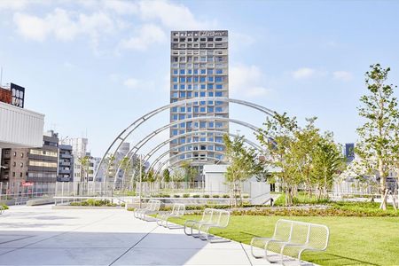 Neue Dachoase in Tokios Zentrum