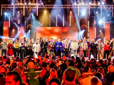 Das „Wenn die Musi spielt“-Winter Open Air: Live-Acts sorgen für ausgelassene Stimmung.