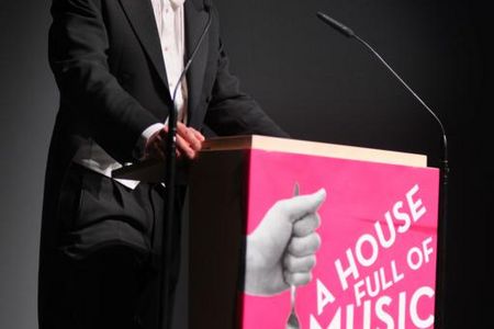 Kulturnews: Der Justus Bier Preis für Kuratoren geht in diesem Jahr an Dr. Ralf Beil und Peter Kraut