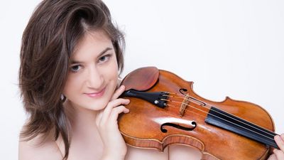 Violinistin Veriko Tchumburidze gewinnt Ausschreibung des Staatsorchesters Stuttgart