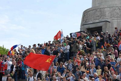 Protest gegen Kriegstreiber.