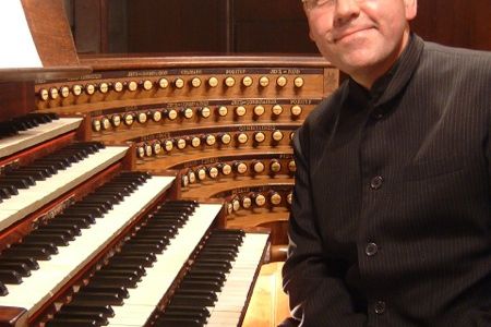 Konzert Klassik: David Briggs spielt Elgar-Sinfonie auf der Orgel - Konzert der Reihe „Town Hall & Cathedral“ am 18. April