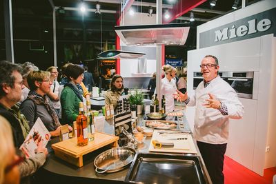 Essen und Trinken Vorfuehrung Miele Eat and Style