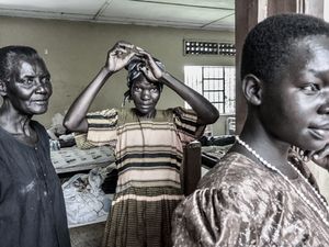 Auch Gulu in Uganda war lange Zeit ein Kriegsgebiet und sehr gefaehrlich fuer Frauen Auch Gulu in Uganda war lange Zeit ein Kriegsgebiet und sehr gefaehrlich fuer Frauen