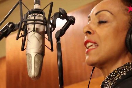 Zap Mama ist eine belgische Weltmusik-Gruppe um die Saengerin Marie Daulne