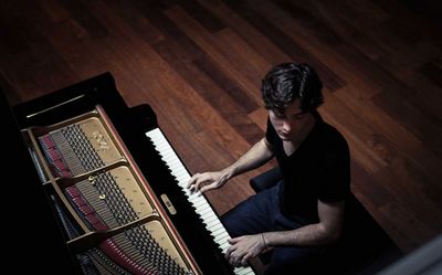 Thomas Enhco veroeffentlicht Album Feathers