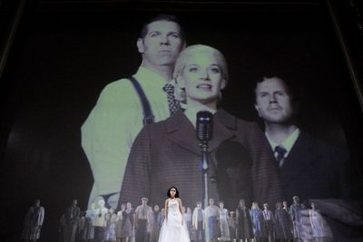 Evita am staatstheater wiesbaden